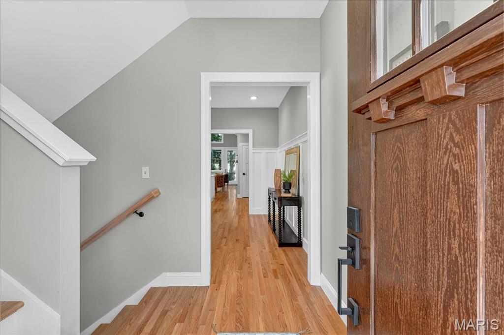 Kirkwood, Missouri 63122, United States, 4 Bedrooms Bedrooms, ,4 BathroomsBathrooms,Residential,Active,226350