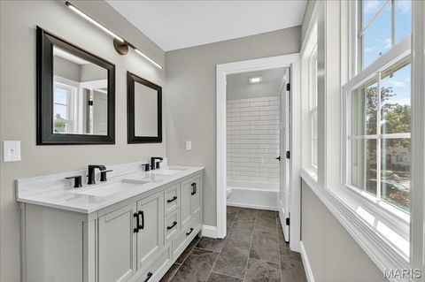 Tiny photo for 506 Coverdale Lane, Kirkwood, MO 63122 (MLS # 25066850)