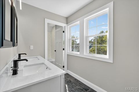 Tiny photo for 506 Coverdale Lane, Kirkwood, MO 63122 (MLS # 25066850)
