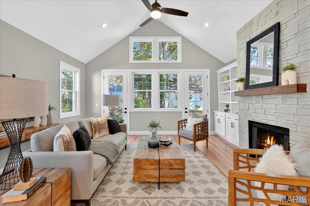 Kirkwood, Missouri 63122, United States, 4 Bedrooms Bedrooms, ,4 BathroomsBathrooms,Residential,Active,226350