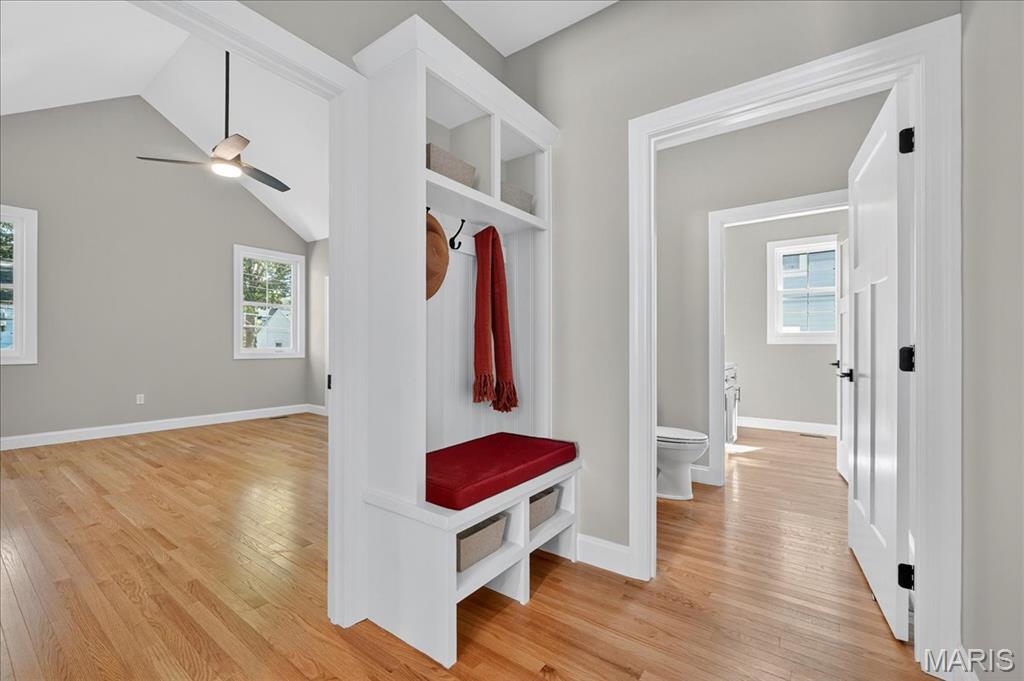 Kirkwood, Missouri 63122, United States, 4 Bedrooms Bedrooms, ,4 BathroomsBathrooms,Residential,Active,226350