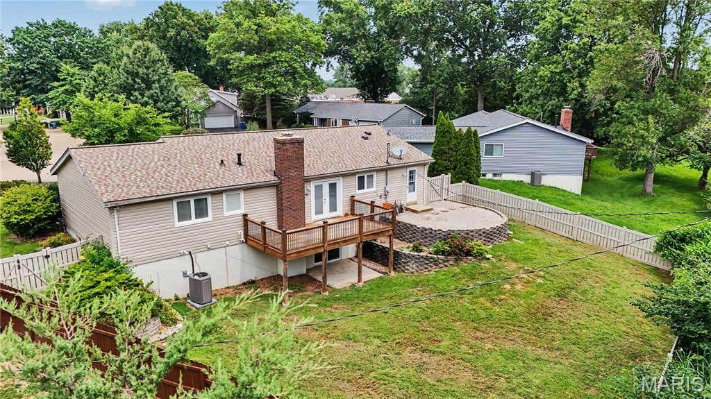 Photo of 50 White Plains Drive, Chesterfield, MO 63017 (MLS # 26048160)