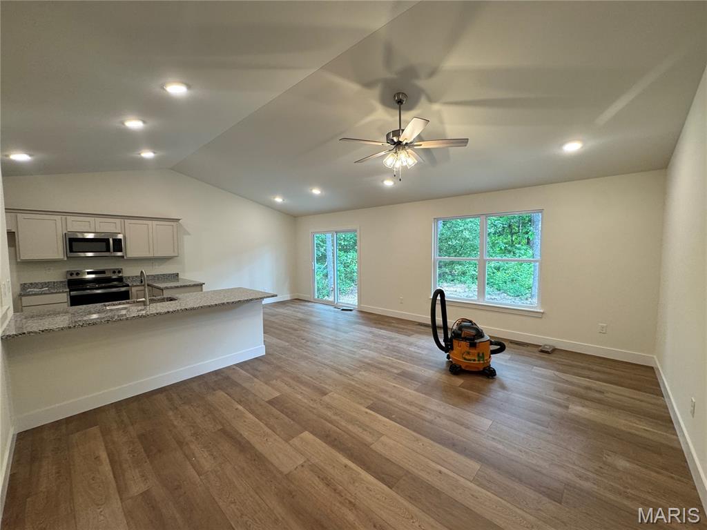 31682 Dogwood Lane