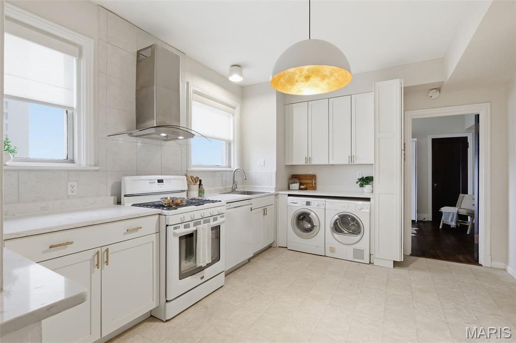 Pierre Chouteau Condo - Residential