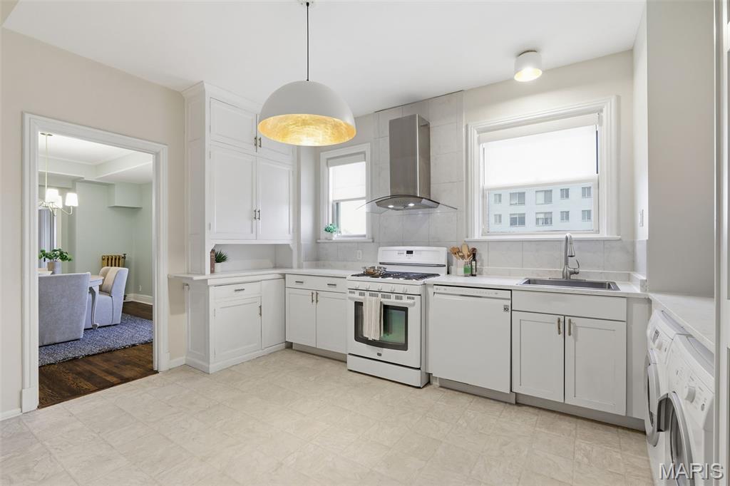 Pierre Chouteau Condo - Residential