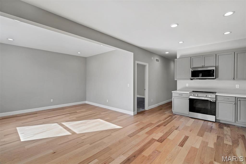 3643 S Compton Avenue