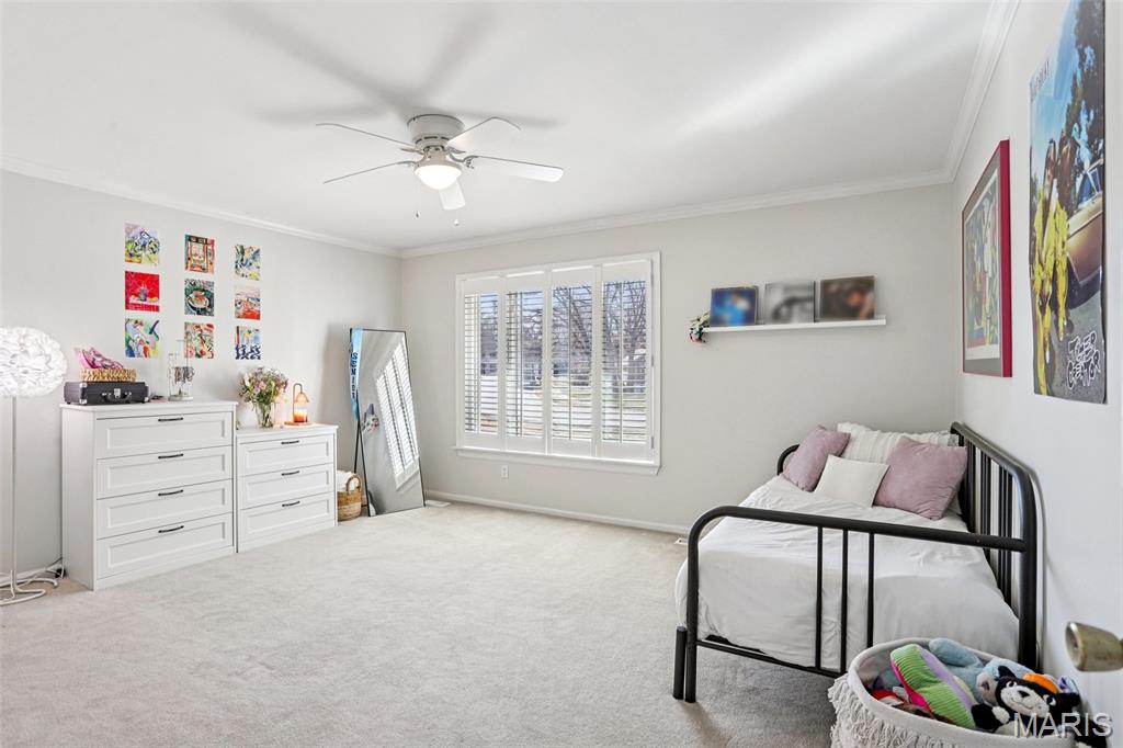 Le Chateaux #2 - Residential