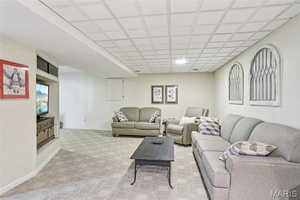 Le Chateaux #2 - Residential