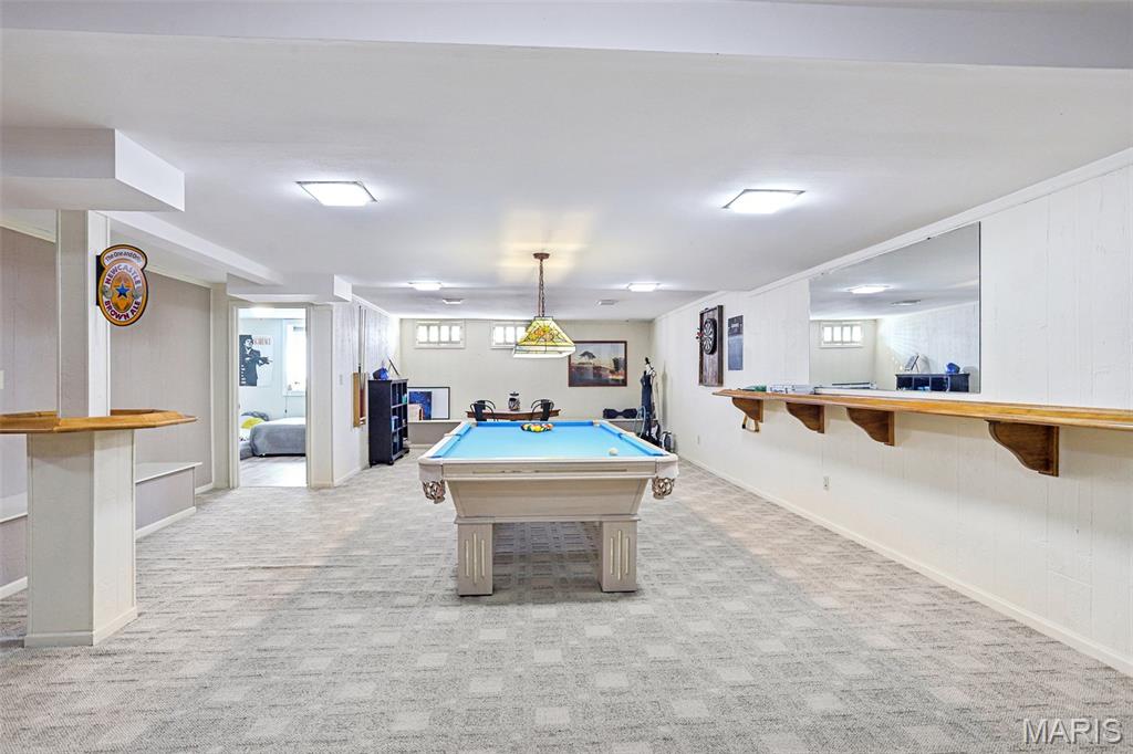 Le Chateaux #2 - Residential