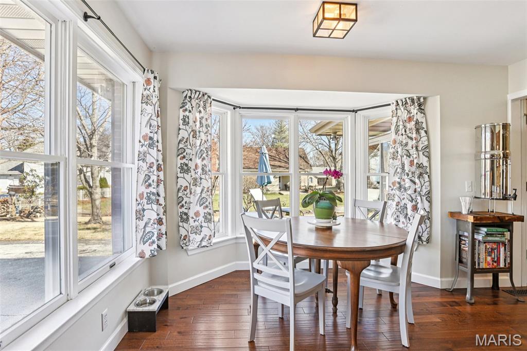 Le Chateaux #2 - Residential