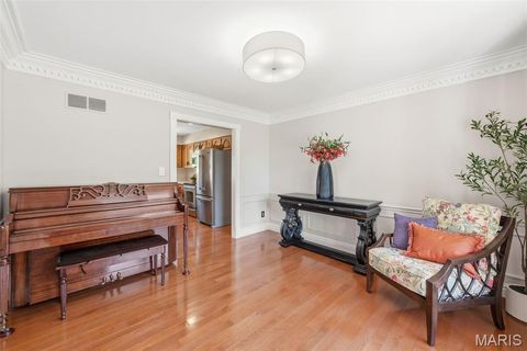 Tiny photo for 180 Spring Oaks Drive, Ballwin, MO 63011 (MLS # 26024460)