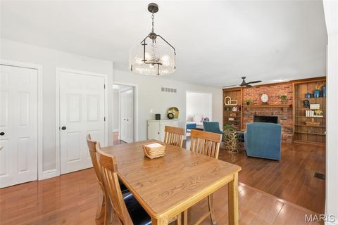 Tiny photo for 180 Spring Oaks Drive, Ballwin, MO 63011 (MLS # 26024460)