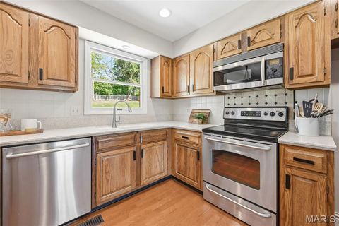 Tiny photo for 180 Spring Oaks Drive, Ballwin, MO 63011 (MLS # 26024460)