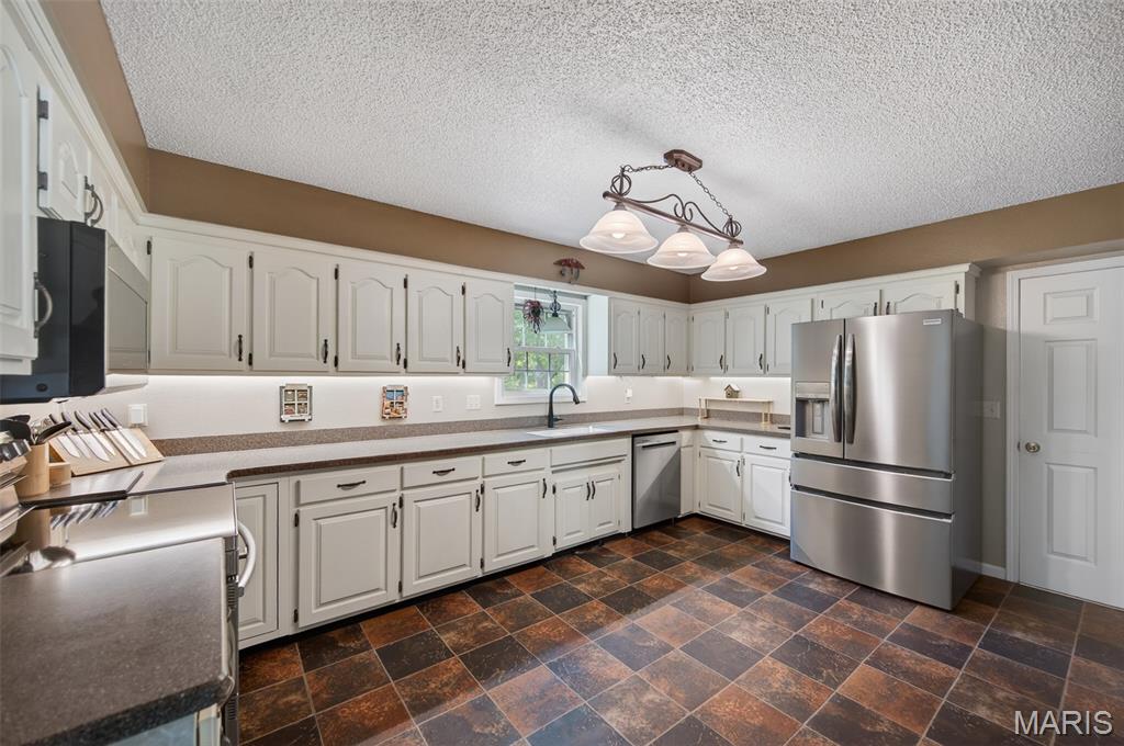 Stone Ridge Estates - Residential
