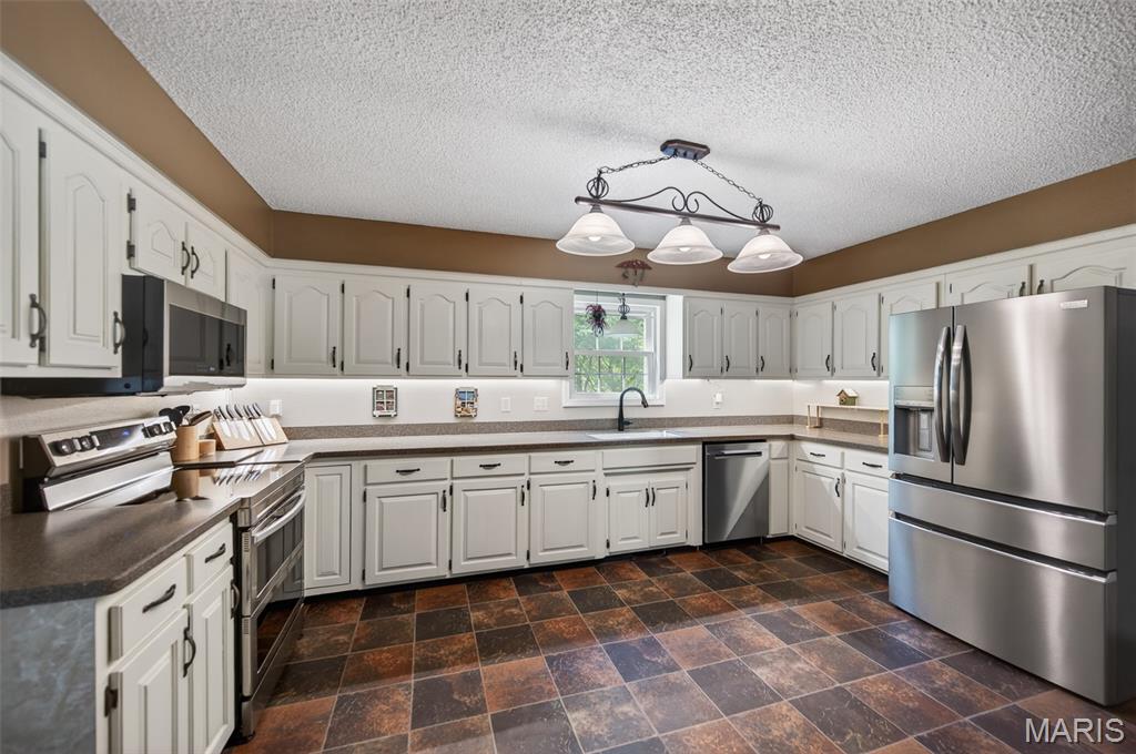 Stone Ridge Estates - Residential