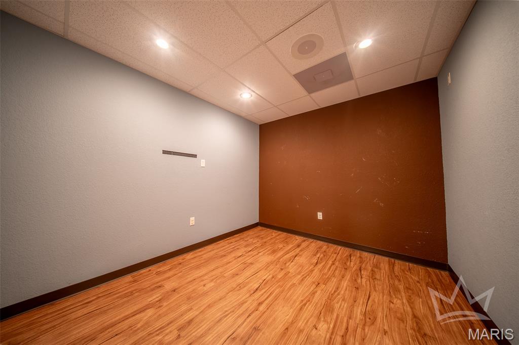 Non-Sub - Commercial Sale