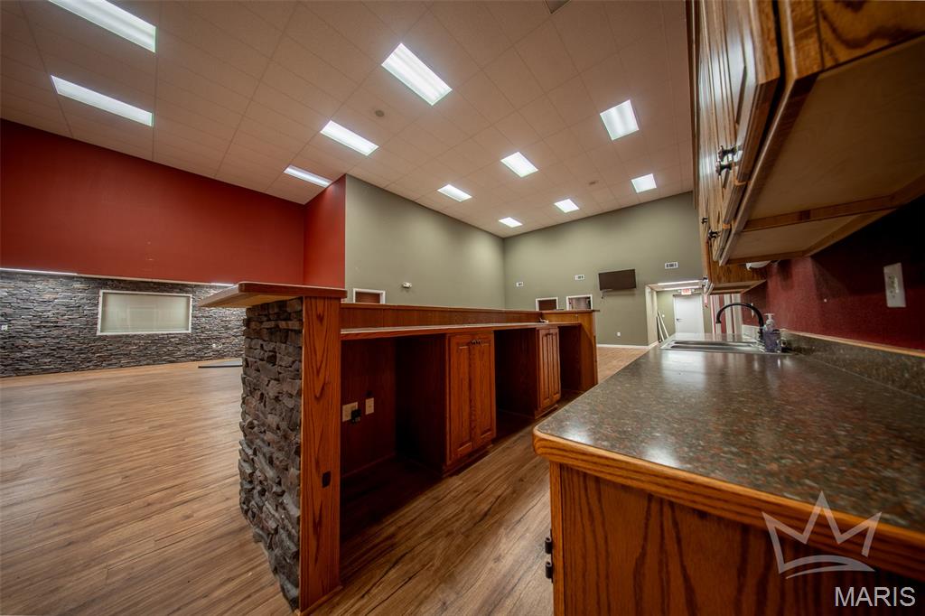 Non-Sub - Commercial Sale