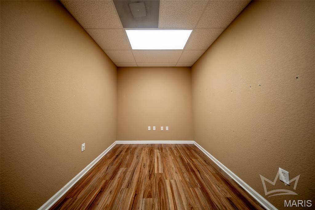 Non-Sub - Commercial Sale