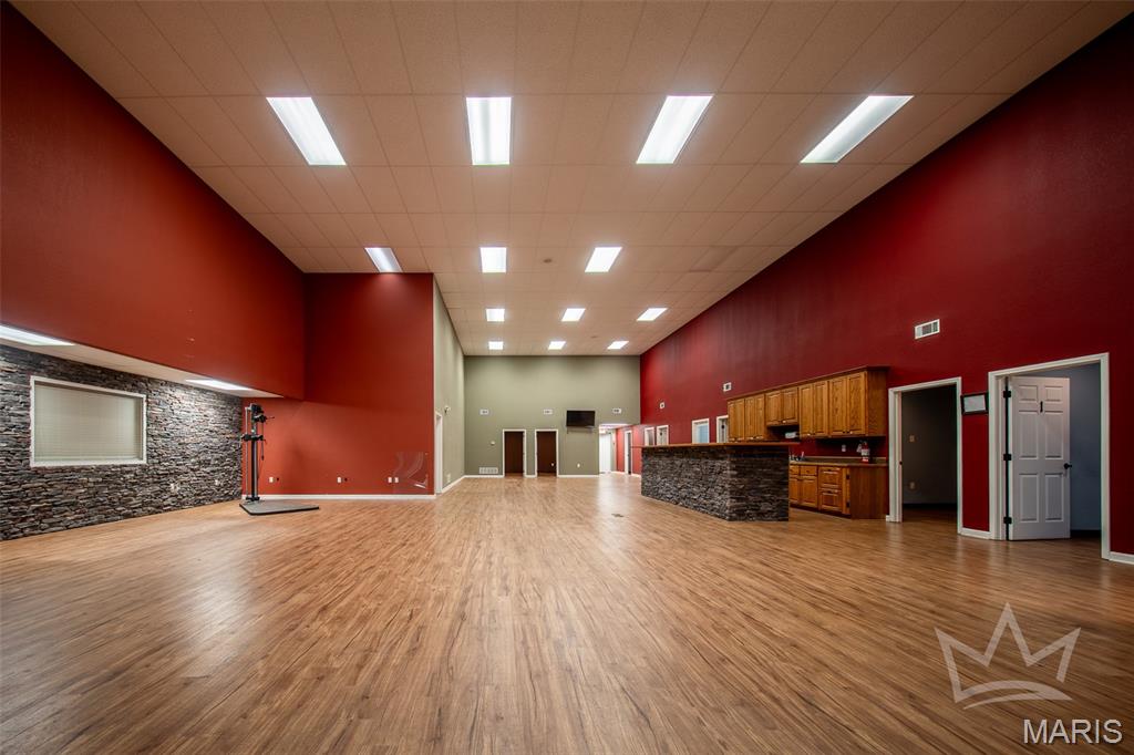 Non-Sub - Commercial Sale