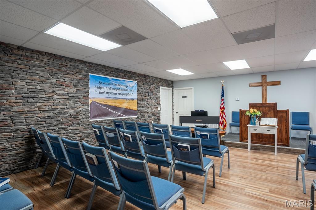 Non-Sub - Commercial Sale