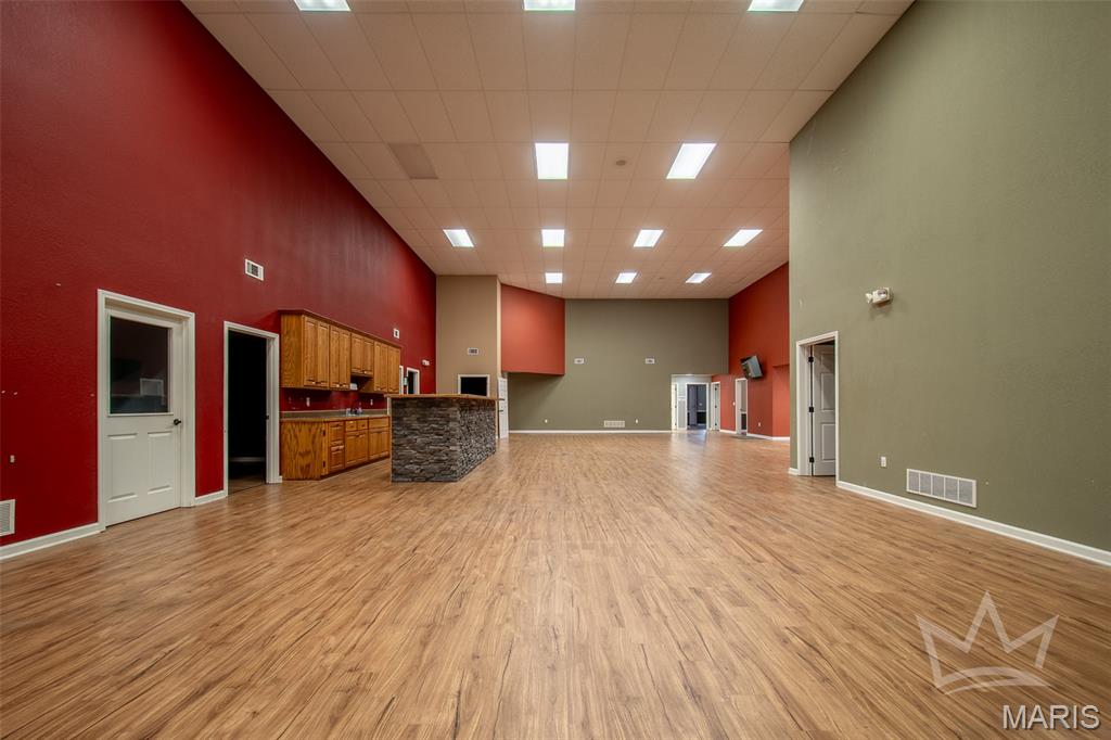 Non-Sub - Commercial Sale