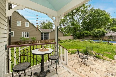 Tiny photo for 326 W Essex Avenue, Kirkwood, MO 63122 (MLS # 26025138)