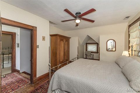 Tiny photo for 326 W Essex Avenue, Kirkwood, MO 63122 (MLS # 26025138)