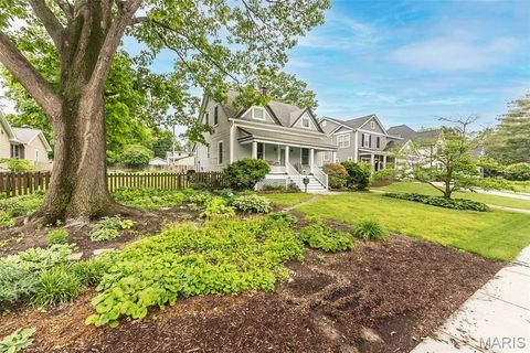 Tiny photo for 326 W Essex Avenue, Kirkwood, MO 63122 (MLS # 26025138)