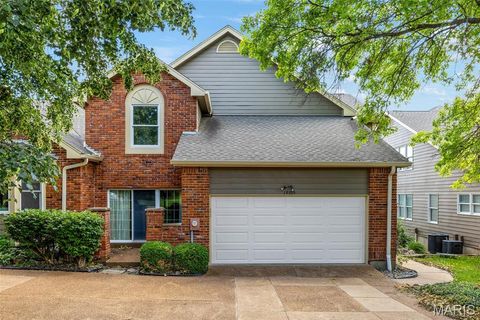 14304 Willow Spring Hill Drive Chesterfield MO 63017