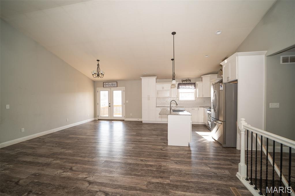 Briar Pointe - Residential