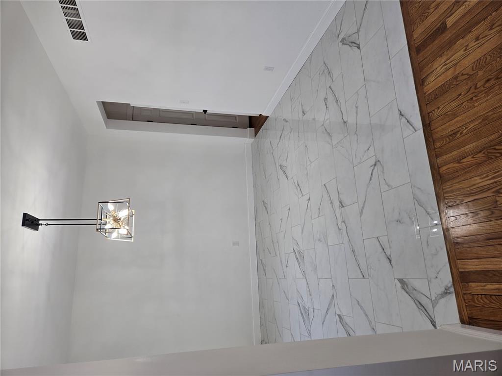 3120 Saint Vincent Avenue