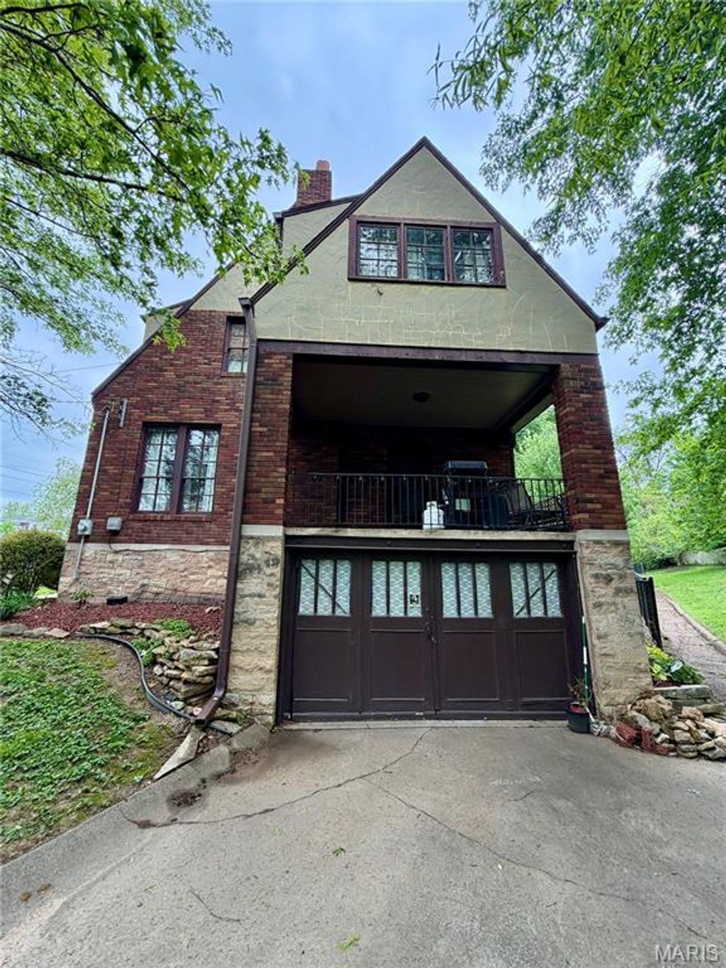Photo of 110 Shepherd Place, Hannibal, MO 63401 (MLS # 26026915)