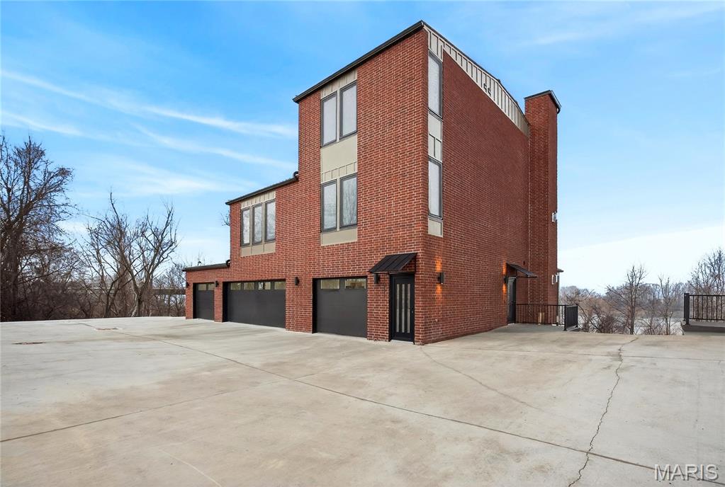 The Bluffs at Bassora Place - Residential