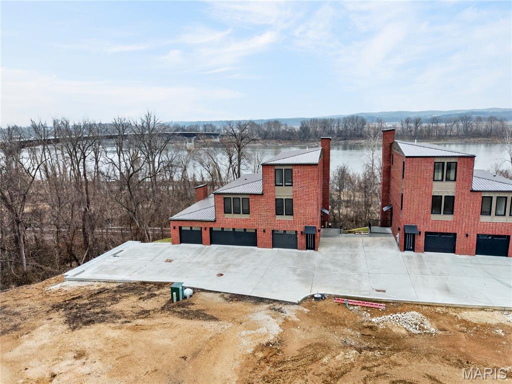 The Bluffs at Bassora Place - Residential