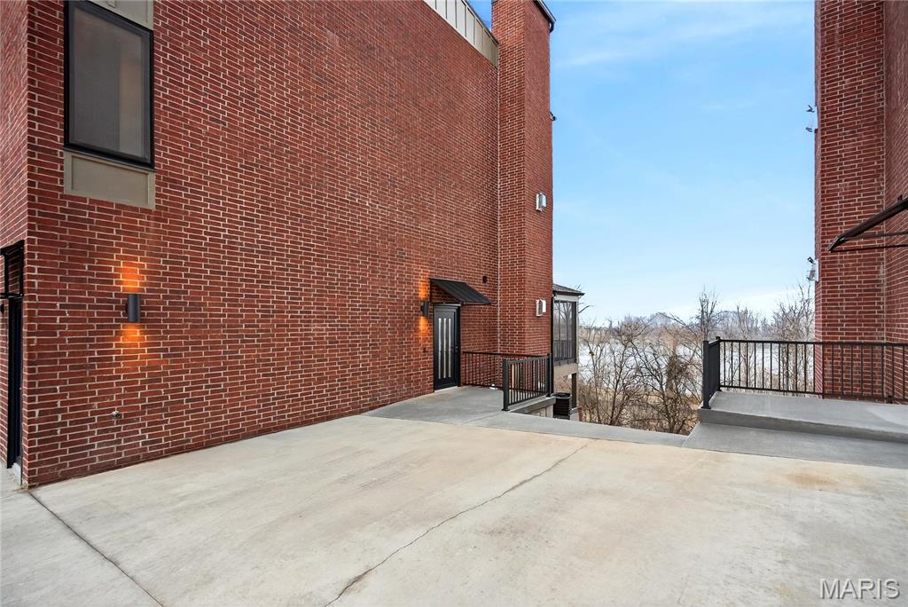 The Bluffs at Bassora Place - Residential