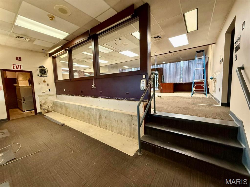 n/a - Commercial Sale