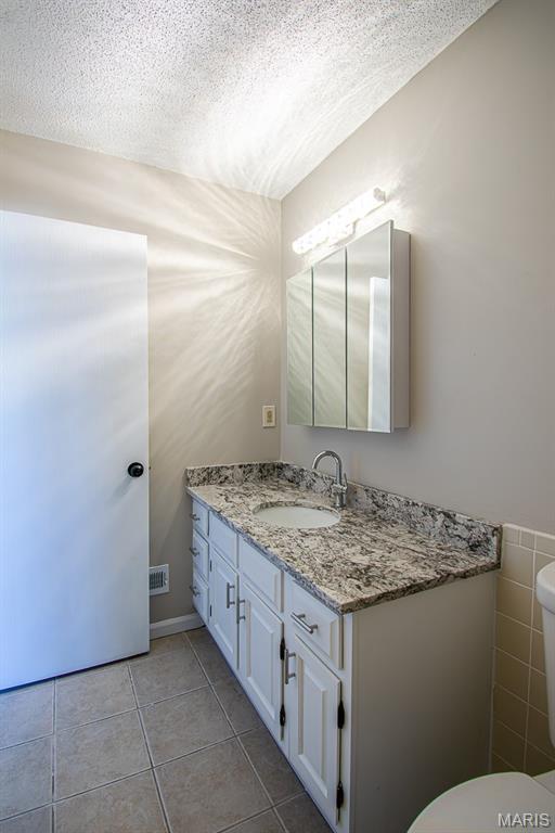 Village At Paddock Lake Condo - Residential