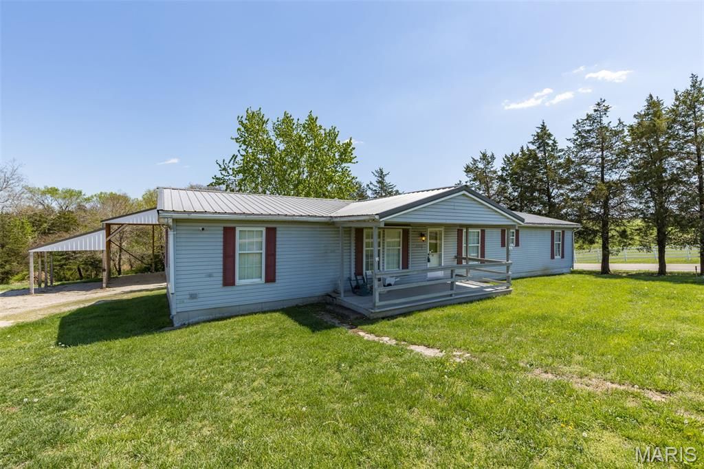 Photo of 5600 Meadow Lane, Farmington, MO 63640 (MLS # 26019258)