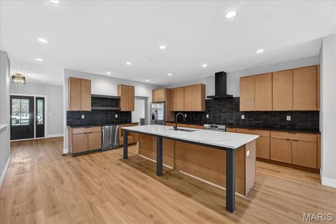 Tiny photo for 15308 Batesville Court, Chesterfield, MO 63017 (MLS # 26014123)