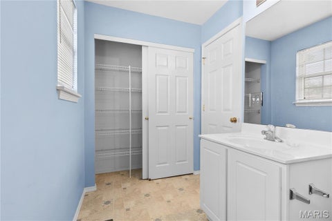 Tiny photo for 15 W Homefield Point Court, OFallon, MO 63366 (MLS # 26052315)