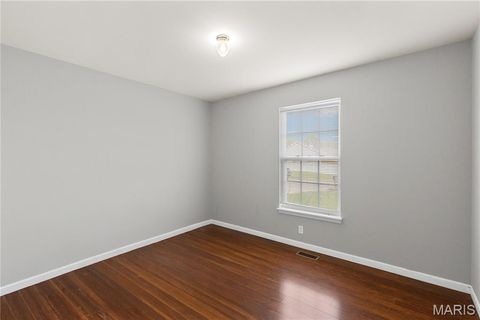 Tiny photo for 480 Meadow Spring Drive, Troy, MO 63379 (MLS # 26023237)