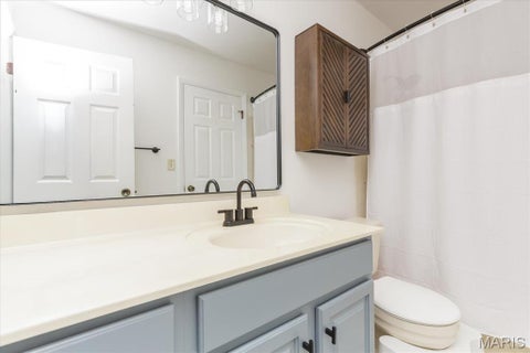 Tiny photo for 640 Painted Vista Drive, Ballwin, MO 63021 (MLS # 26039437)