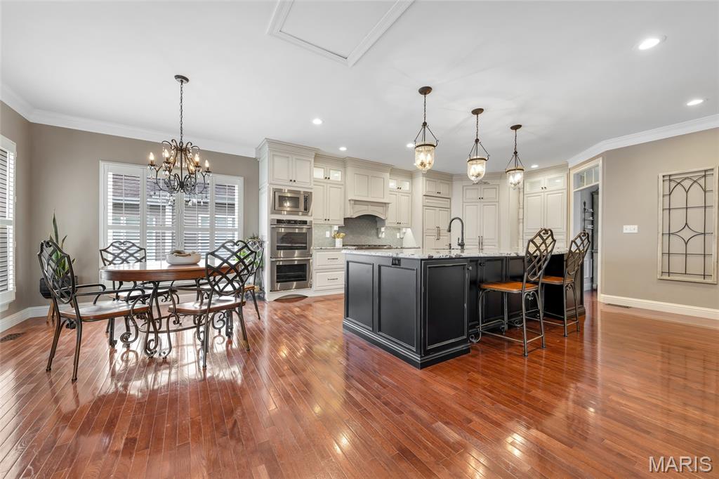 Madison Park Manor - Residential