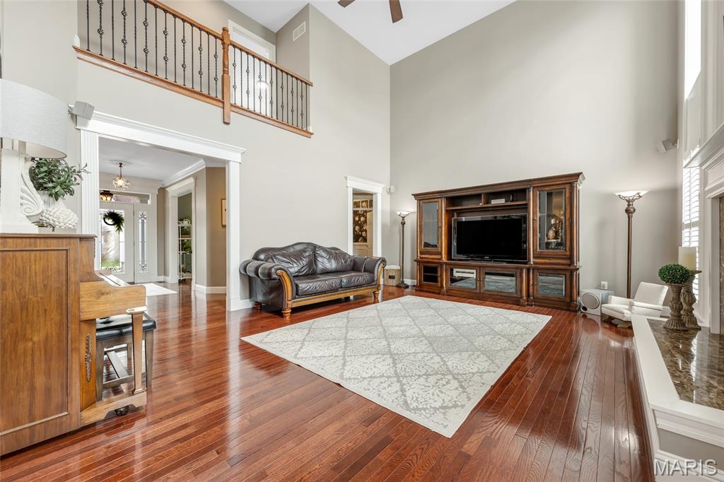 Madison Park Manor - Residential