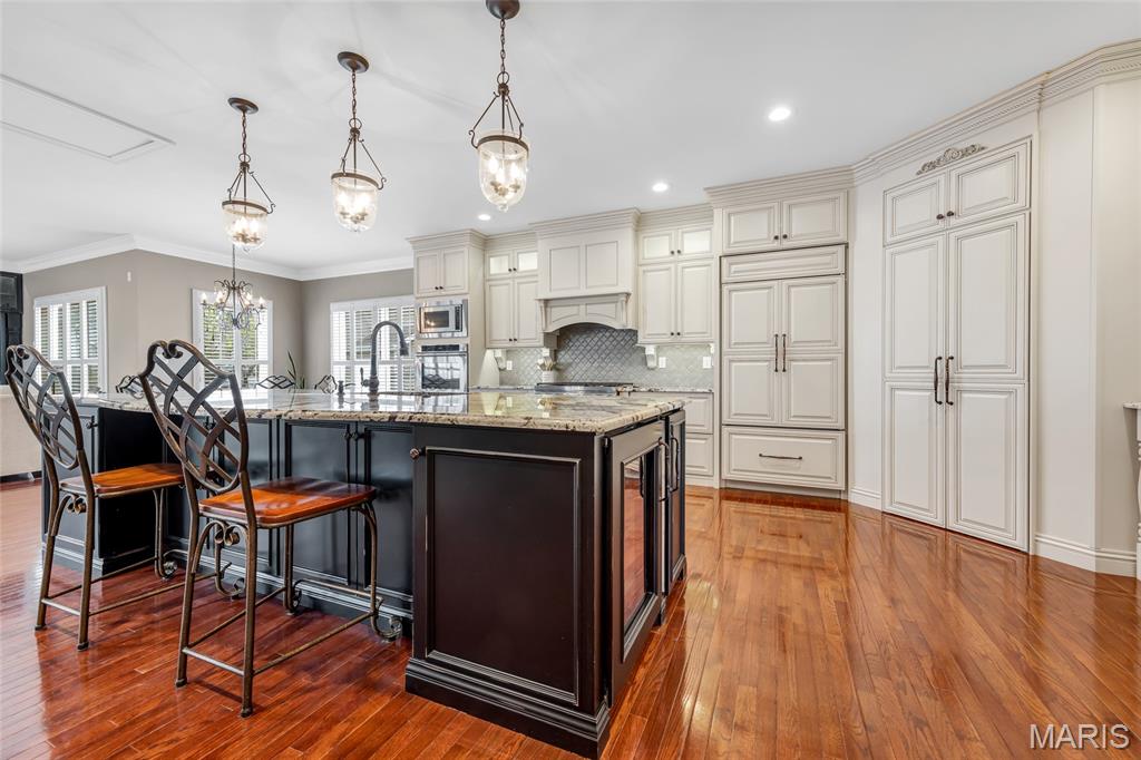 Madison Park Manor - Residential