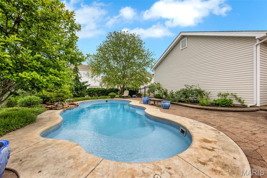 Madison Park Manor - Residential