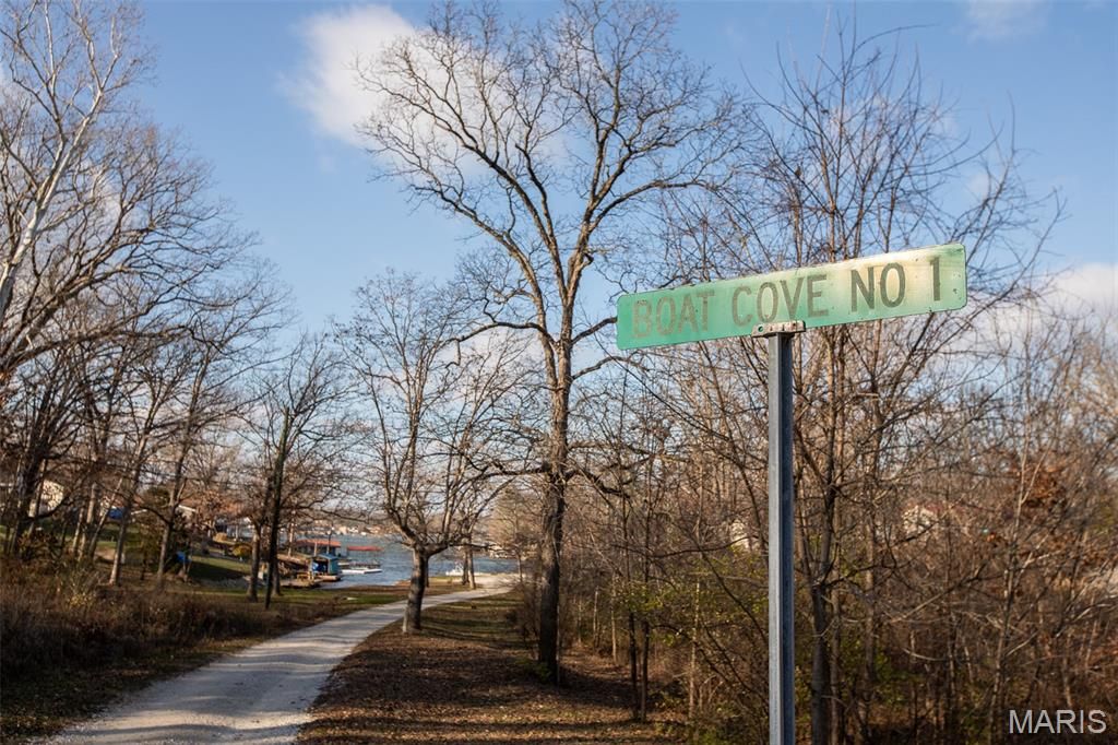 Photo of 467 Lakeshore Drive, Cuba, MO 65453 (MLS # 25080773)