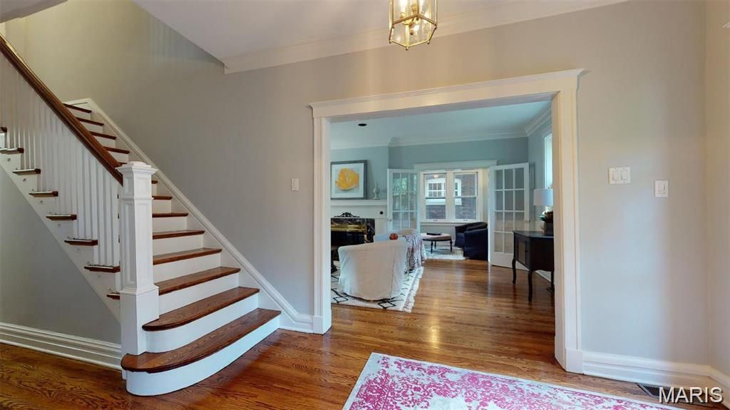 Photo of 6637 Waterman Avenue, University City, MO 63130 (MLS # 26029087)