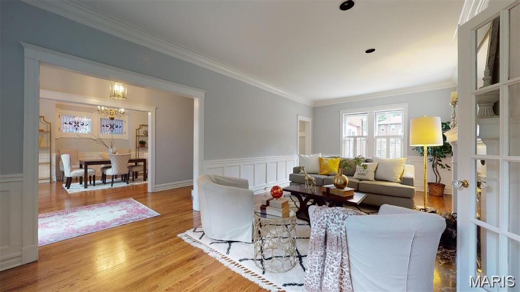 Photo of 6637 Waterman Avenue, University City, MO 63130 (MLS # 26029087)