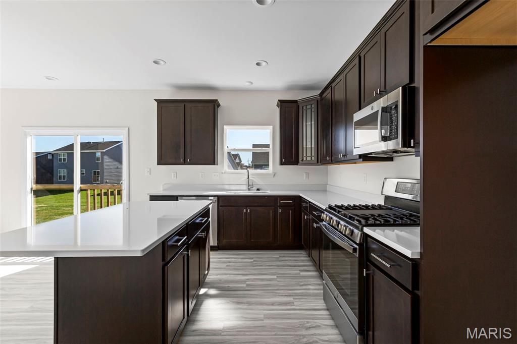 Riverstone 45 - Residential